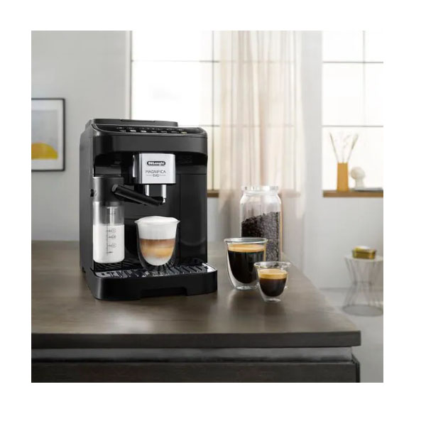 De'Longhi Magnifica Evo with LatteCrema System - One-Touch Coffee Machine  with 7 Recipes and Built-in Grinder in the Single-Serve Coffee & Beverages  department at