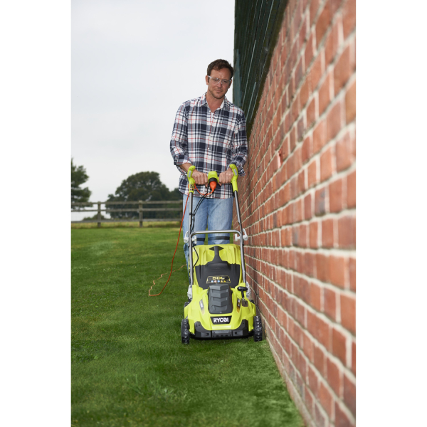 RYOBI RLM18E40H Electric Lawn Mower 1800W | Ryobi| Image 4