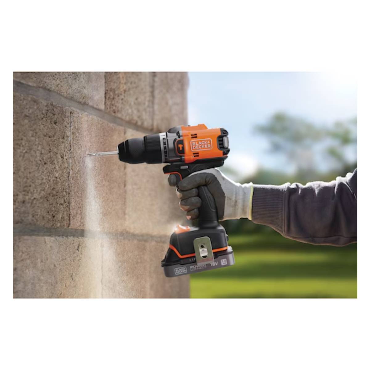 BLACK & DECKER BLD683D2XK-QW Cordless Impact Drill Driver 18V, 2X2 Ah | Black-decker| Image 3