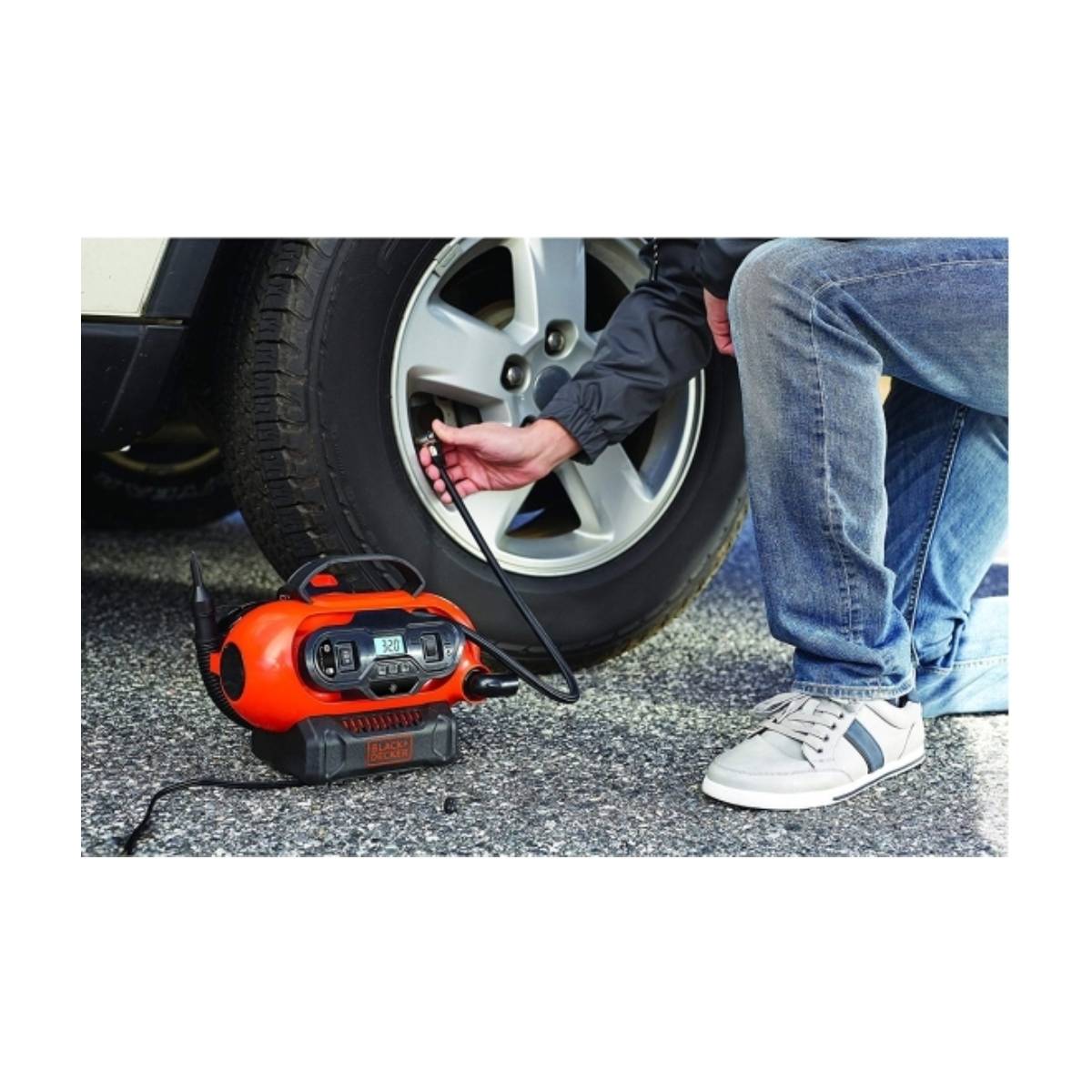 BLACK & DECKER BDCINF18N-QS Air Compressor 18V, 160 PSI | Black-decker| Image 3